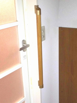 手すり金具EWT14BDの取付