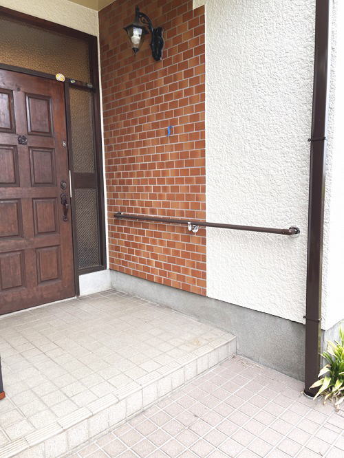 TOTO屋外手摺壁固定(施工例15)