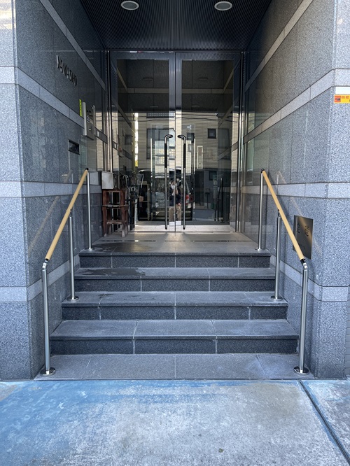 屋外階段ステンレス手摺(施工例4)