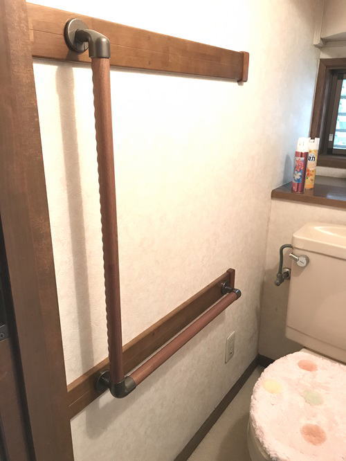木製L型手すり補強板あり(施工例44)