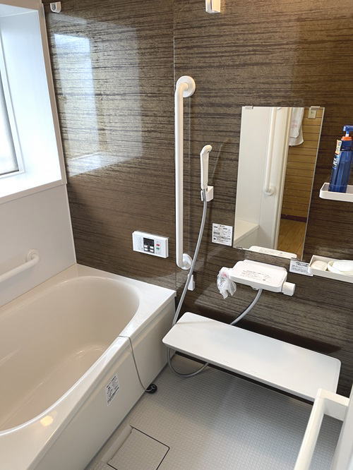 ユニットバス用TOTOインテリアバーFシリーズ手摺(施工例8)
