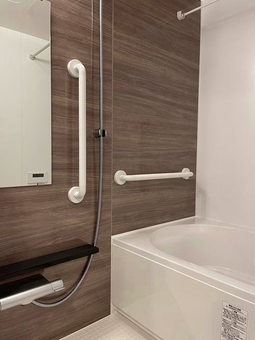 ユニットバス用TOTOインテリアバーFシリーズ手摺(施工例20)